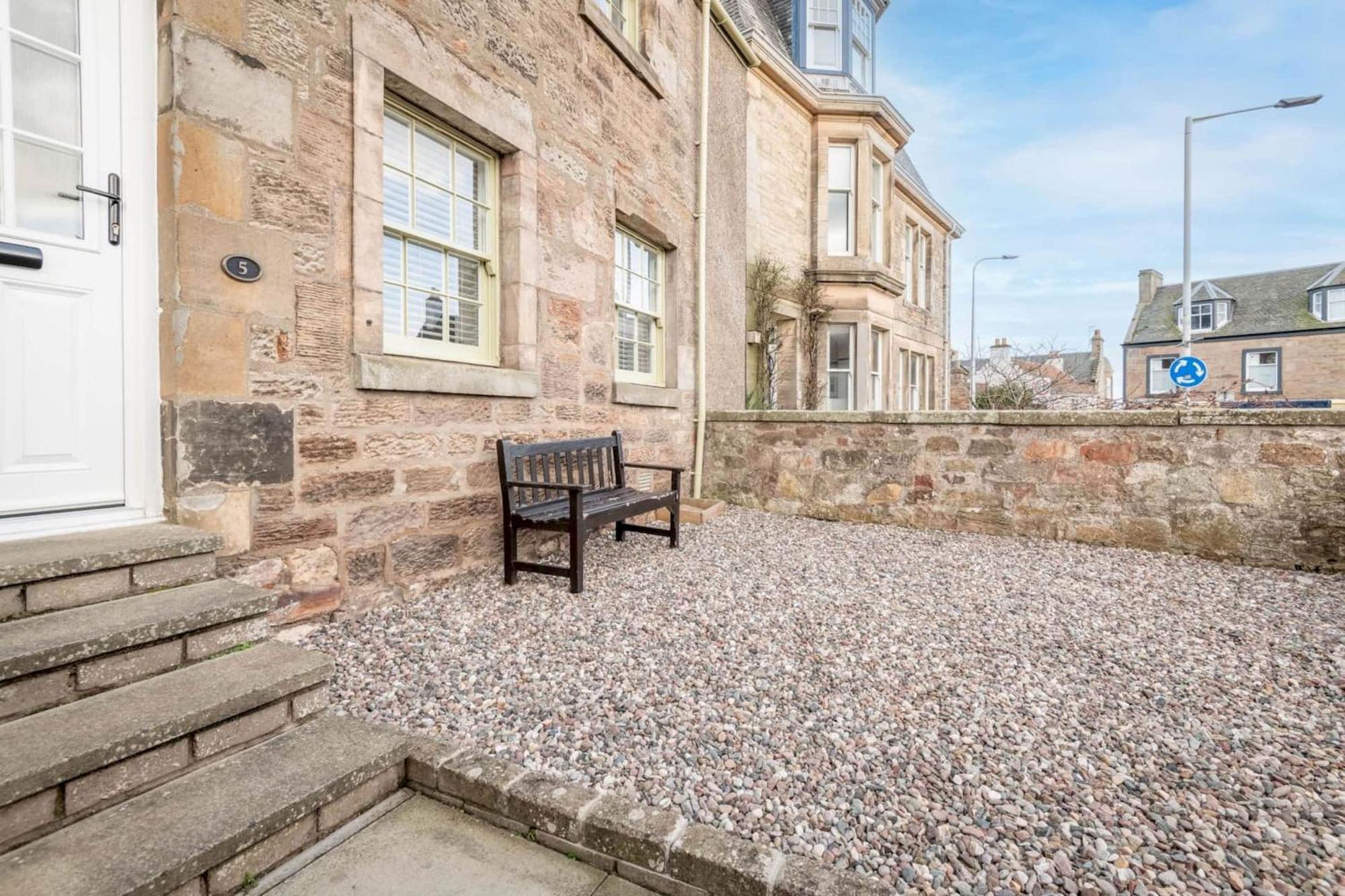 Crail Town House Villa Buitenkant foto